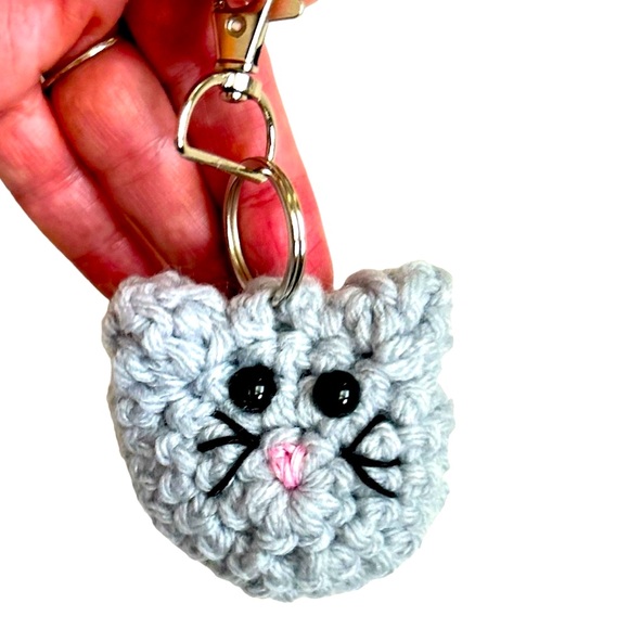 HAND CRAFTED Colorful Gray Amigurumi  Crochet Kitty Keychain Backpack Accessory - Picture 3 of 6